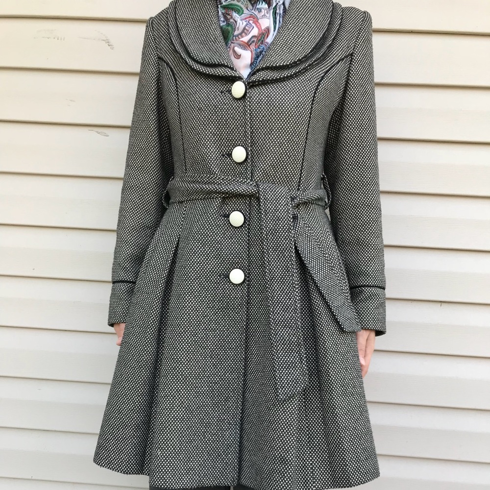Made in Europe womens heavy nice jacket coat